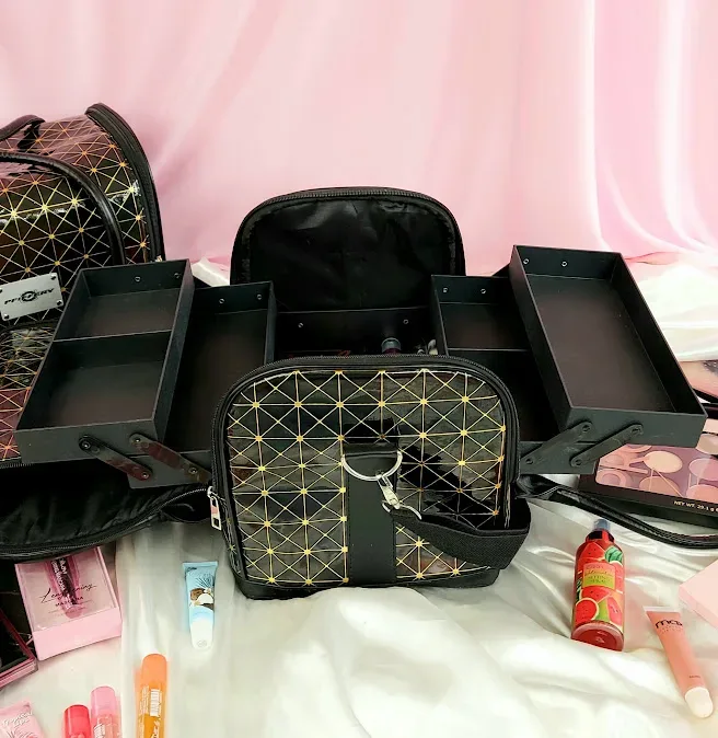 Caja de maquillaje Pfiffery para dama