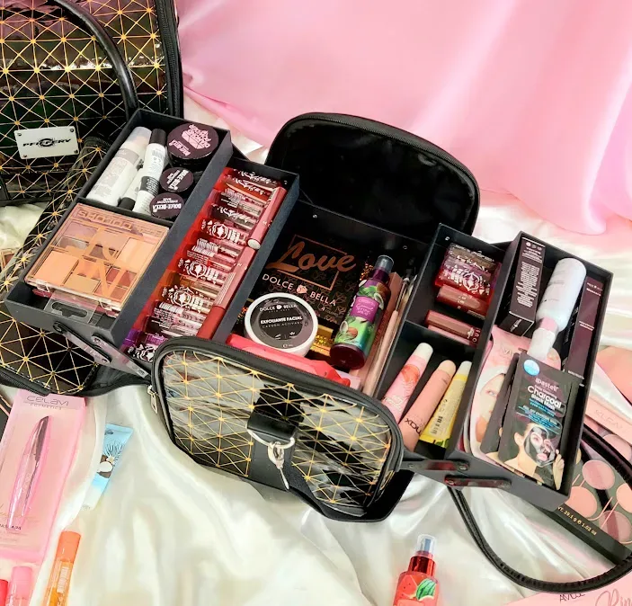 Caja de maquillaje Pfiffery para dama