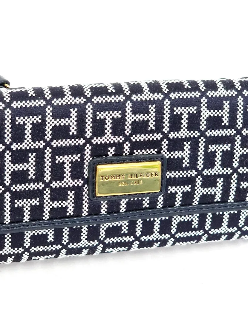 Cartera Tommy Hilfiger color azul