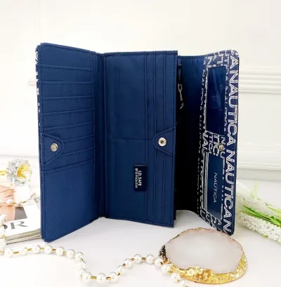 Cartera Naútica para dama color azul y blanco