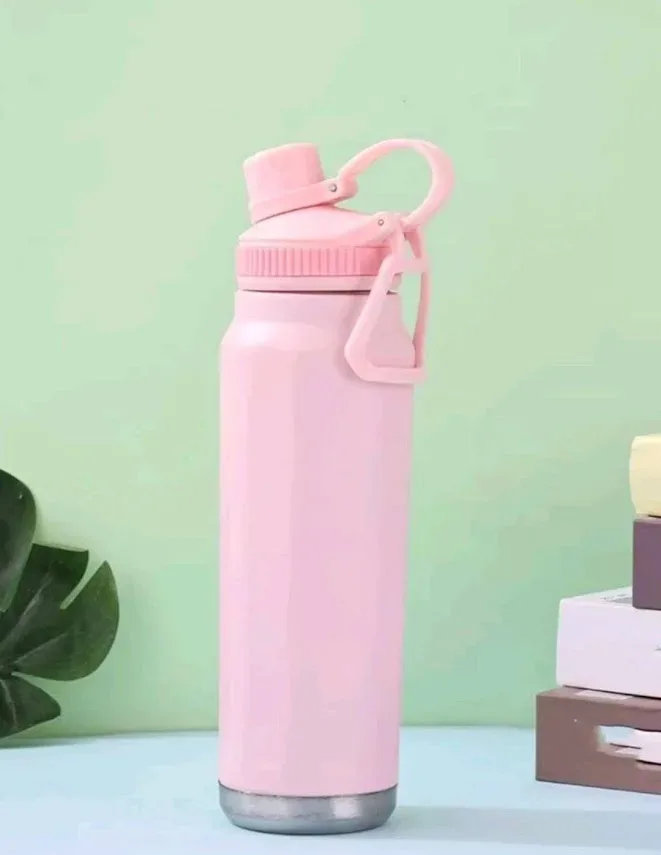 Botella térmica color rosa