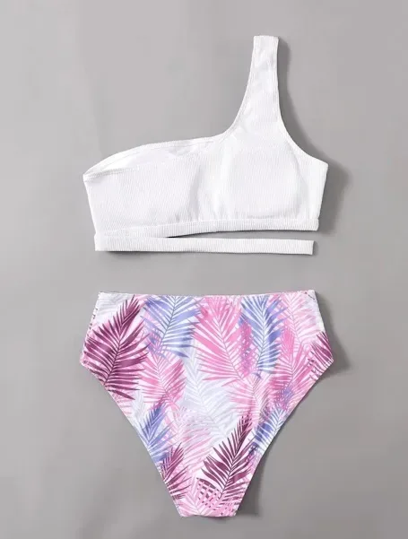 Vestido de baño para dama color blanco con diseño de hojas