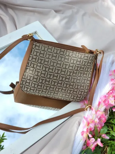 Bolso Tommy Hilfiger para dama color café
