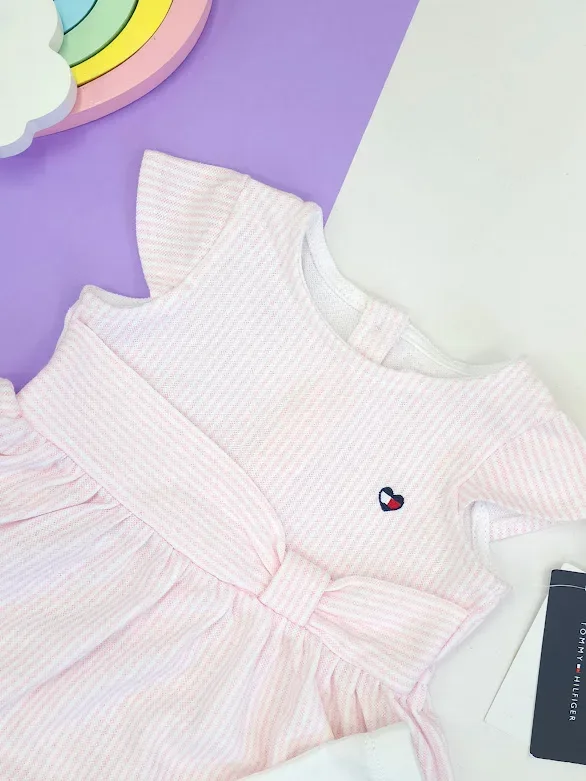 Conjunto Tommy Hilfiger para niña