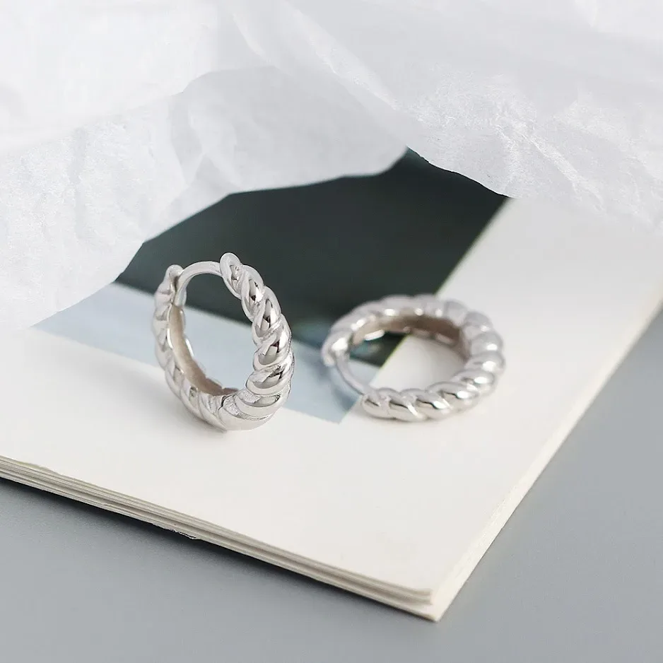 Aretes redondos de plata