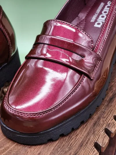 Mocasines Layla-75 Bungundy Pat Pu