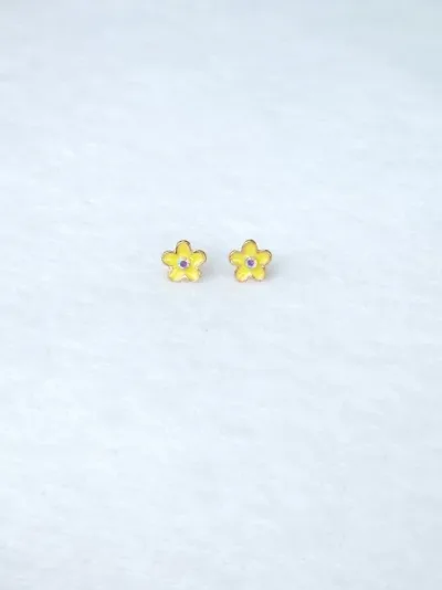 Par de aretes para dama diseño de flor amarilla