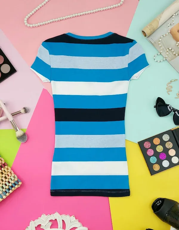Camiseta Tommy Hilfiger para dama rayas azul y blanco