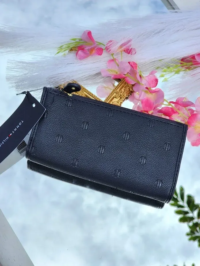 Cartera Tommy Hilfiger color azul