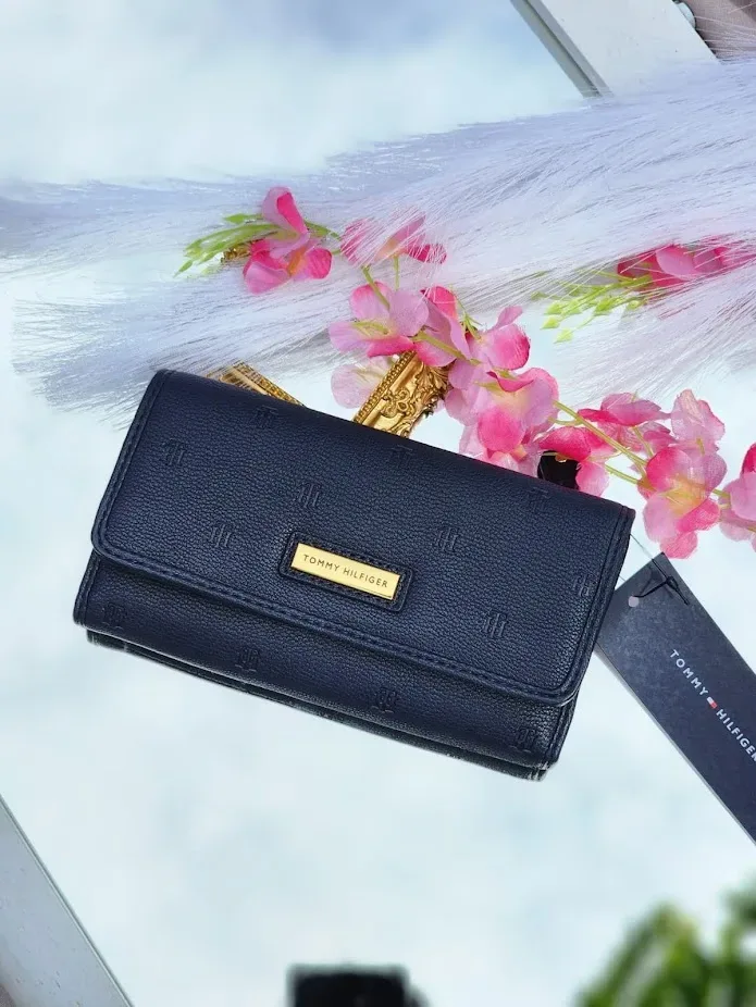 Cartera Tommy Hilfiger color azul