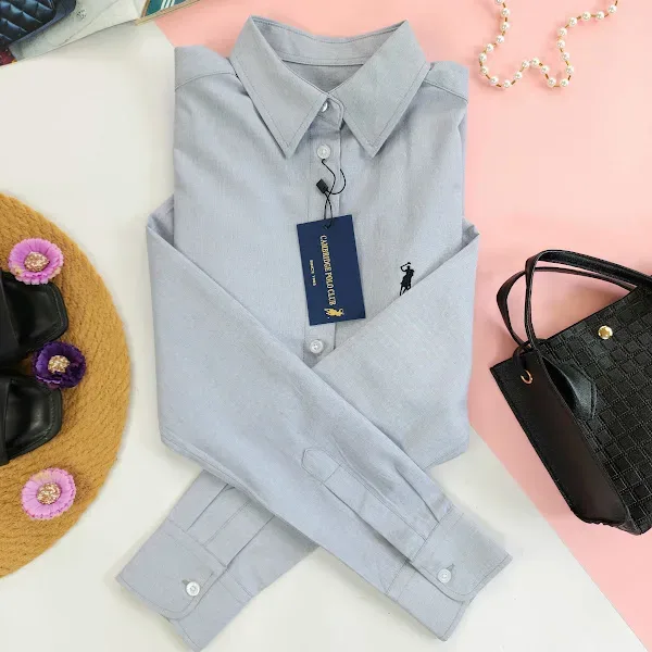 Camisa manga larga Cambridge Polo Club para dama, color Gris.