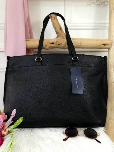 Bolso de hombro Tommy Hilfiger para dama color negro