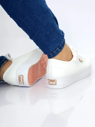 Tenis Coral para dama color blanco Lara All White Pu