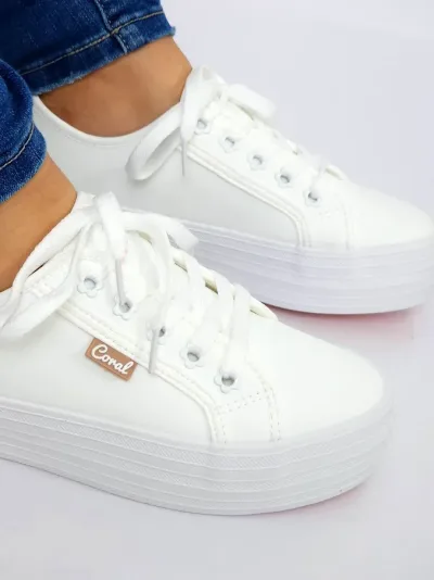 Tenis Coral para dama color blanco Lara All White Pu