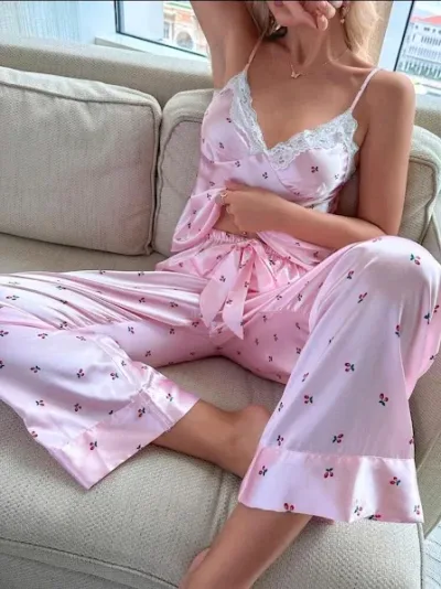 Pijama para dama diseño cerezas