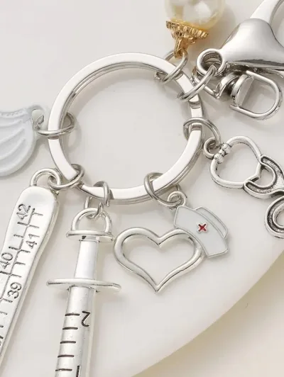 Llavero diseño de accesorios de enfermería