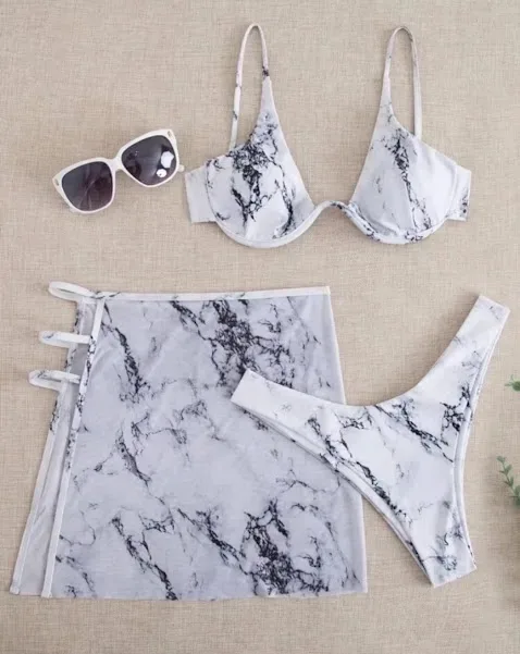 Vestido de baño para dama estilo mármol, tres piezas