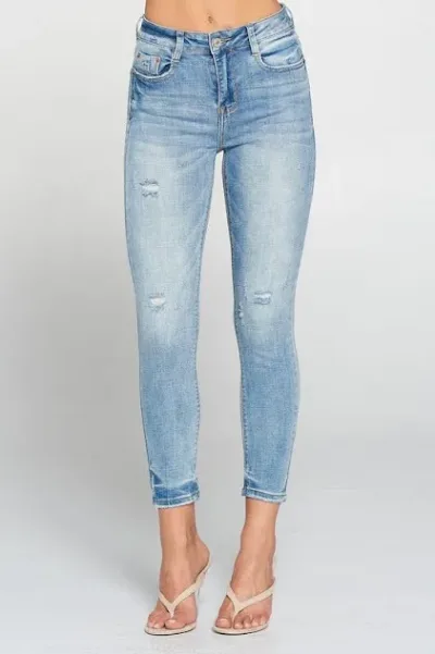 Jeans para dama medium rise skinny IB7141HS color celeste