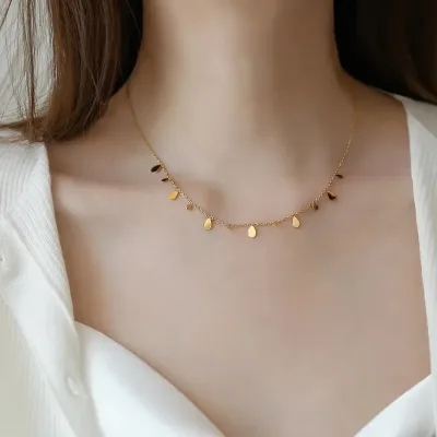 Collar de acero de titanio