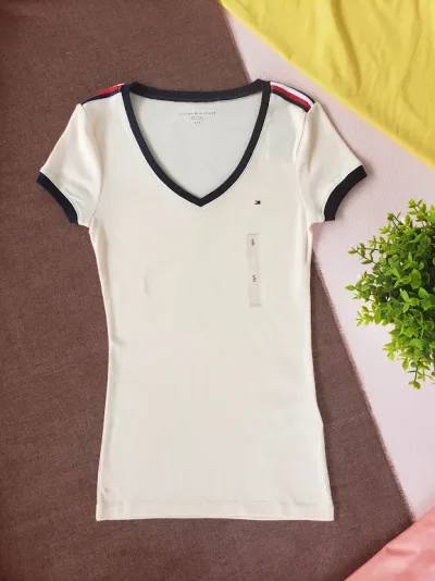 Camiseta Tommy Hilfiger para dama color palo rosa