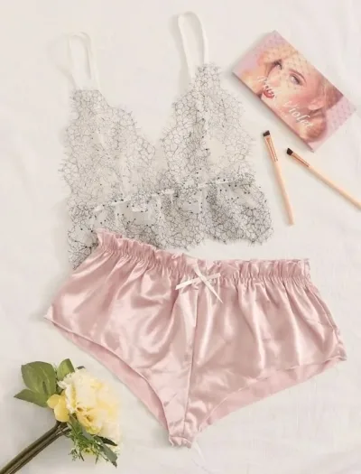 Lencería para dama color rosado