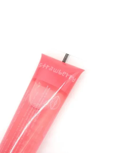 Brillo de labios color rosado
