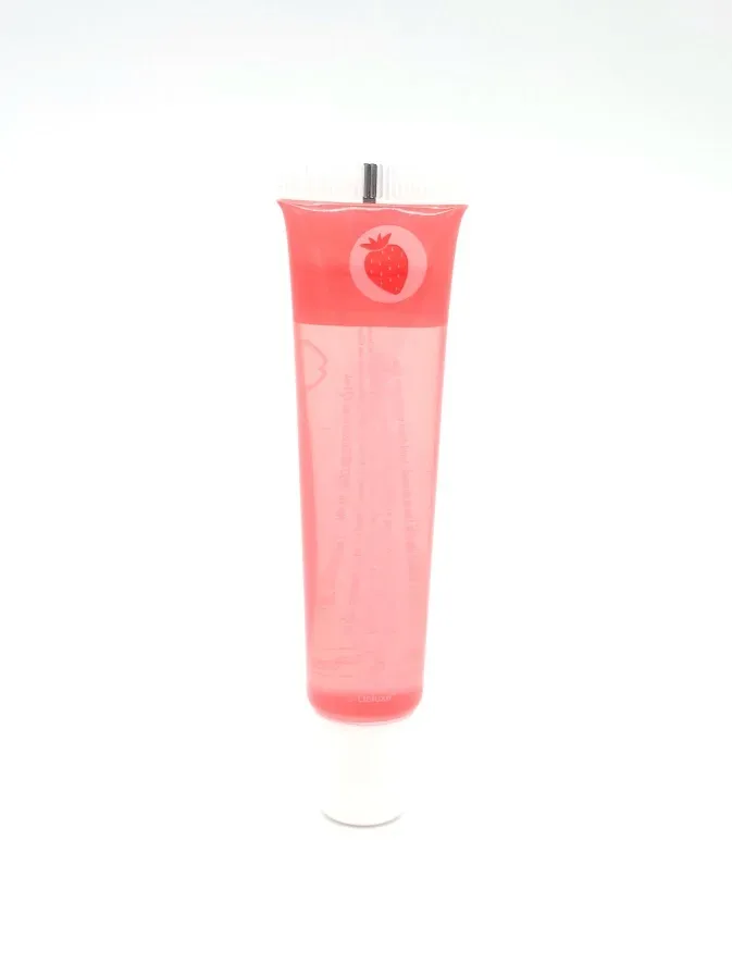 Brillo de labios color rosado