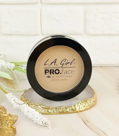 Polvos compactos mate L.A. Girl para dama GPP604