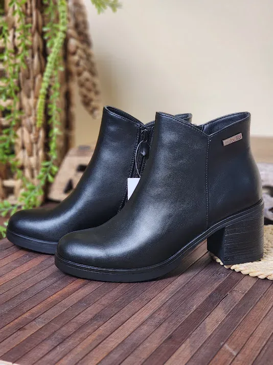 Botines Sabata para dama KYOTO-2526 BLACK