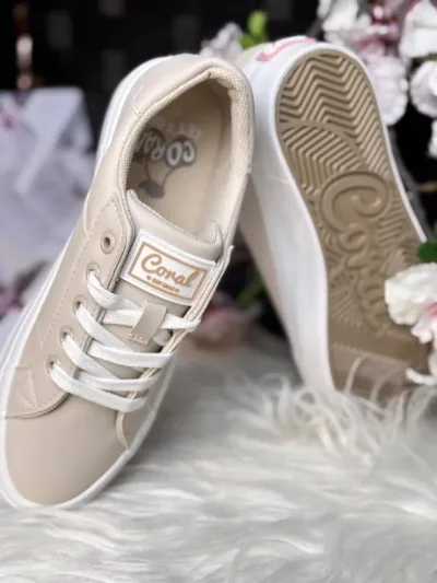 Tenis Coral AIKO SAND para dama