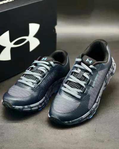 Tenis Under Armour  UA W Charget Bandit TR 3 para dama 3028405 104