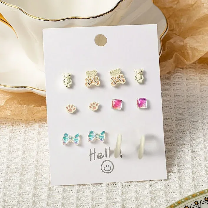 Set de 6 pares de aretes, Material Fantasía.