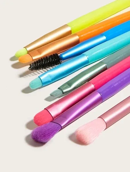 Set de brochas de maquillaje multicolor
