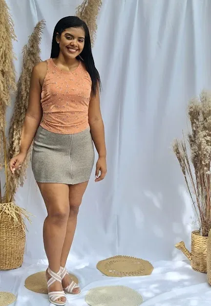 Blusa American Eagle para dama con estampado floral