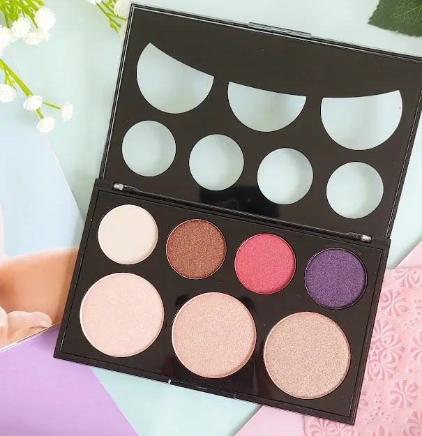 Paleta de sombras GB-0708 04 para dama