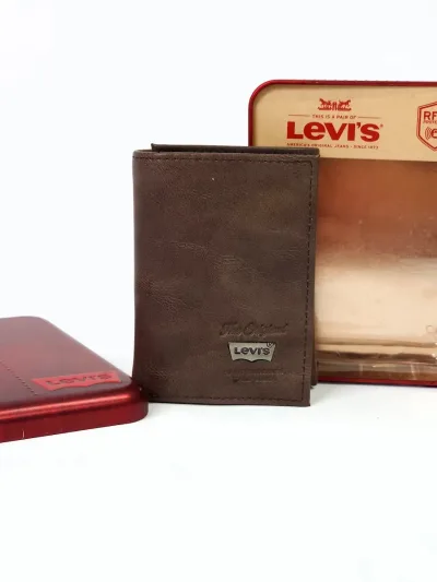 Billetera LEVIS para caballero color café
