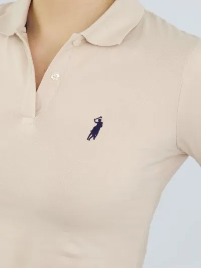 Camiseta Polo Cambrige Club para dama color beige