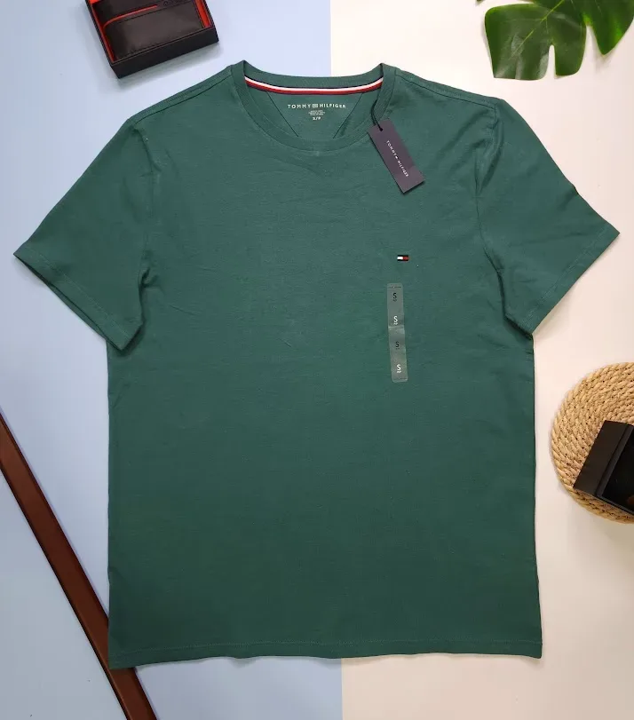 Camiseta Tommy Hilfiger para caballero color verde albahaca
