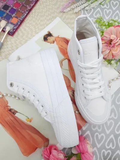 Tenis Coral para dama color  blanco Harper white te