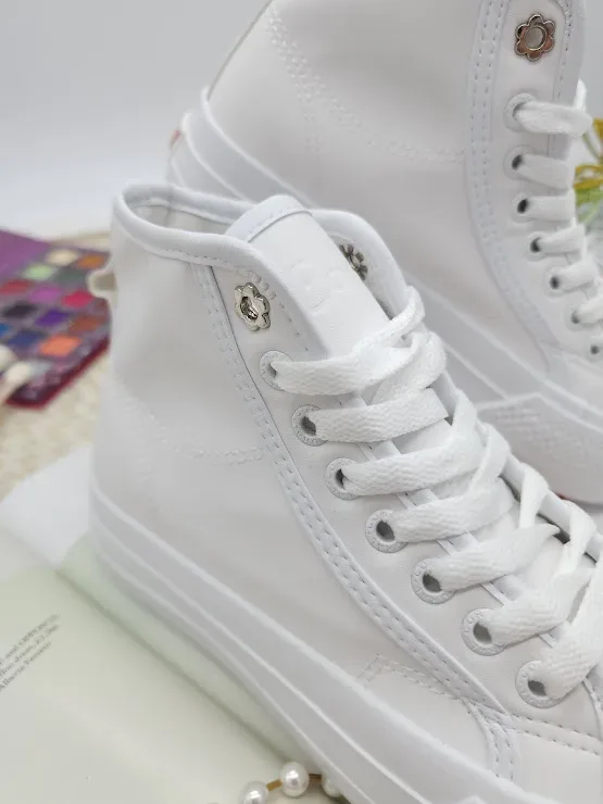 Tenis Coral para dama color  blanco Harper white te