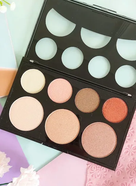 Paleta de sombras GB-0708 01 para dama