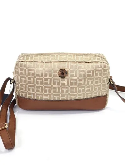 Bolso Tommy Hilfiger para dama color beige