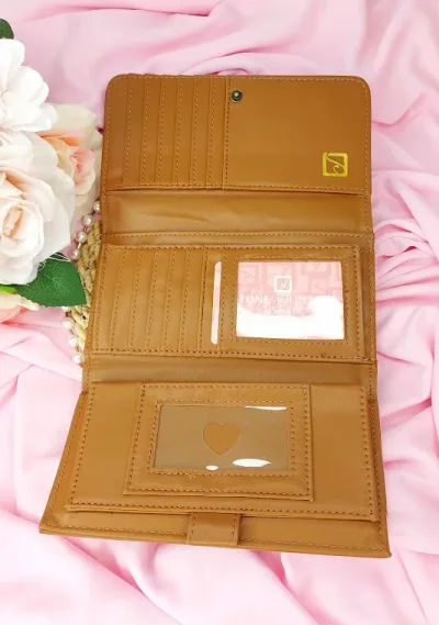 Cartera Stone Mountain Usa para dama color camel