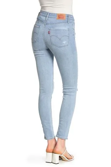 Jeans para dama Levis 721-0116 High Rise Skinny color celeste