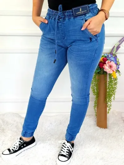Jogger Cambridge Polo de mezclilla para dama color celeste