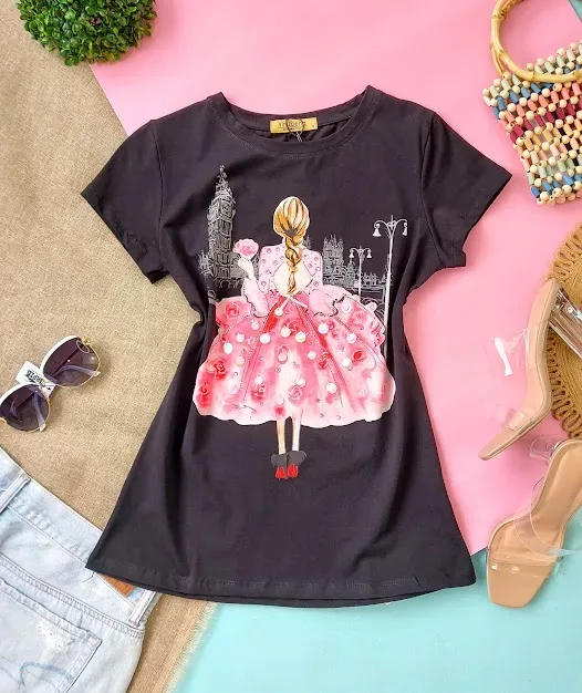 Camiseta para dama con diseño de princesa