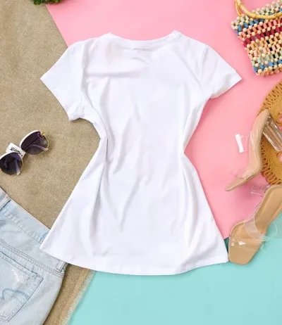 Camiseta para dama con diseño de princesa