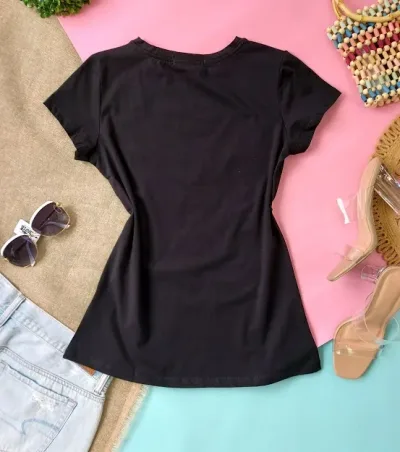 Camiseta para dama con diseño de princesa