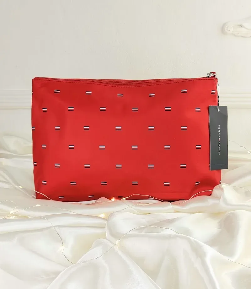 Cosmetiquera Tommy Hilfiger para dama