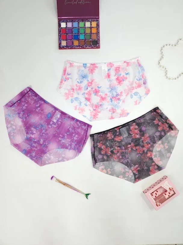 Set de bragas con estampado floral